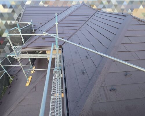 屋根カバー工事