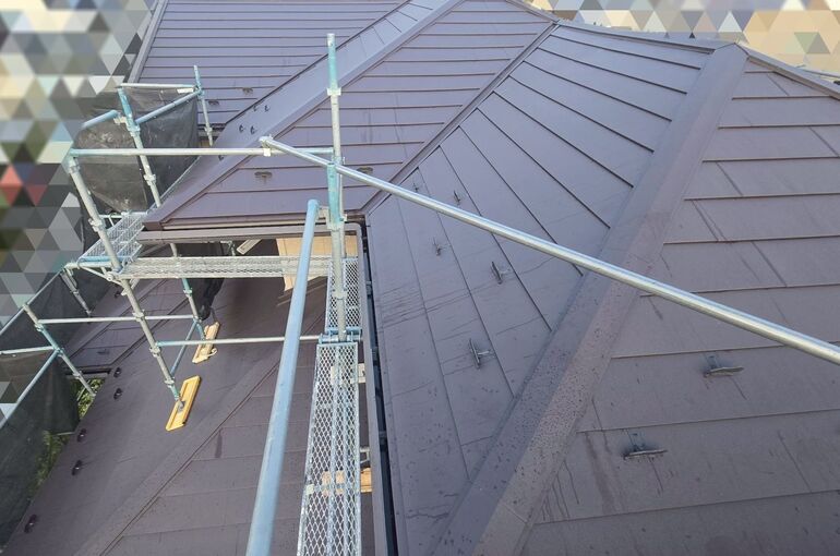 屋根カバー工事