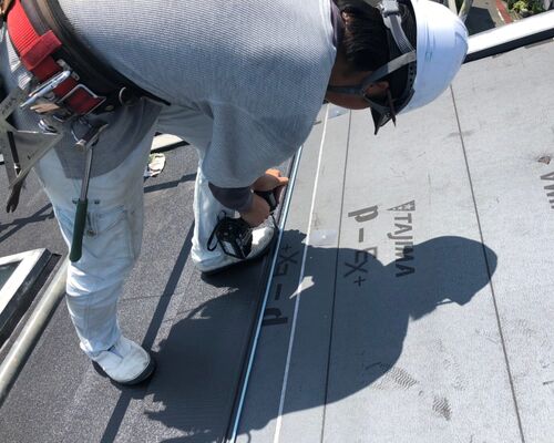 屋根カバー工法